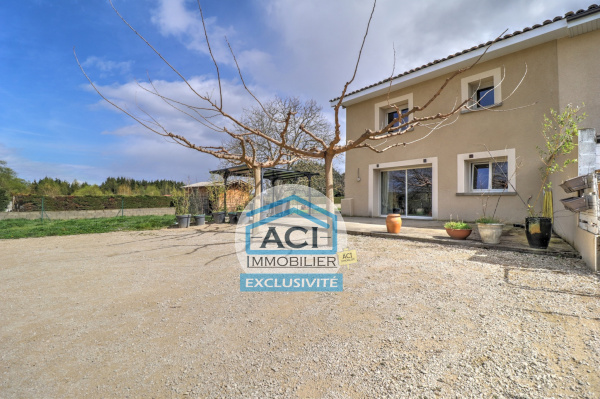 Offres de vente Maison Luzinay 38200